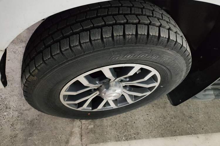 Used Isuzu TAGA 2021 3.0T Diesel Manual Two-Wheel Drive Luxury Edition Long Wheelbase 4KH1CT6H1