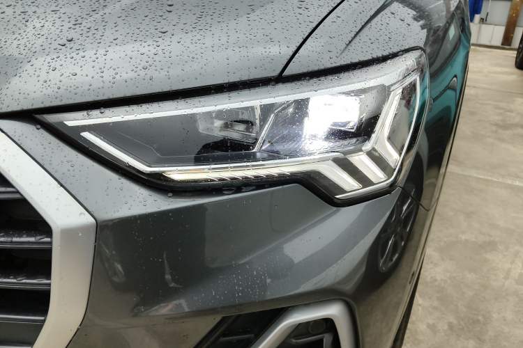 Used Audi Q3 2021 35 TFSI Fashion Dynamic Model