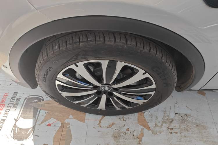 Used BYD Tang New Energy 2025 Model Smart Drive Version DM-i 175KM Deluxe Version Exterior 7