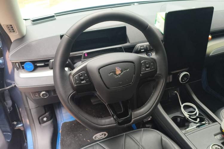 Used Ford Mustang Mach-E 2021 Leap Edition Rear-Drive Version (Standard Range)
