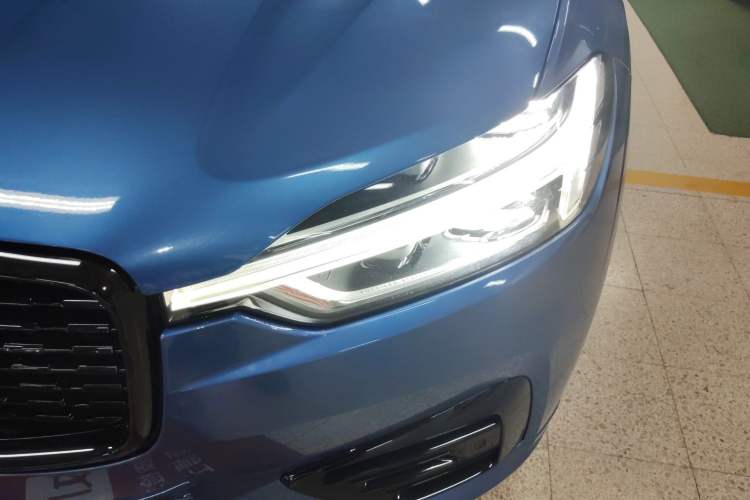 Used Volvo XC60 New Energy 2021 T8 E-Drive Hybrid Smart & Dynamic Edition Left Front Headlight