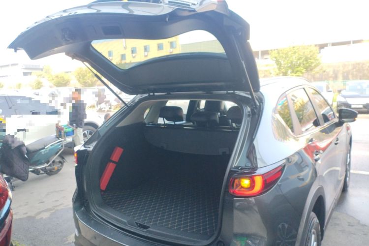 Used Mazda CX-5 2025 2.0L Automatic Two-Wheel Drive Comfort Version Trunk