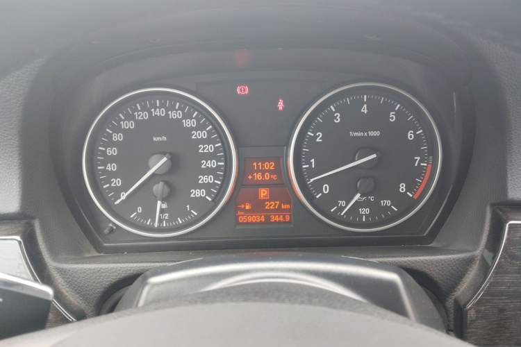 Used BMW 3 Series 2011 335i Convertible Coupe
