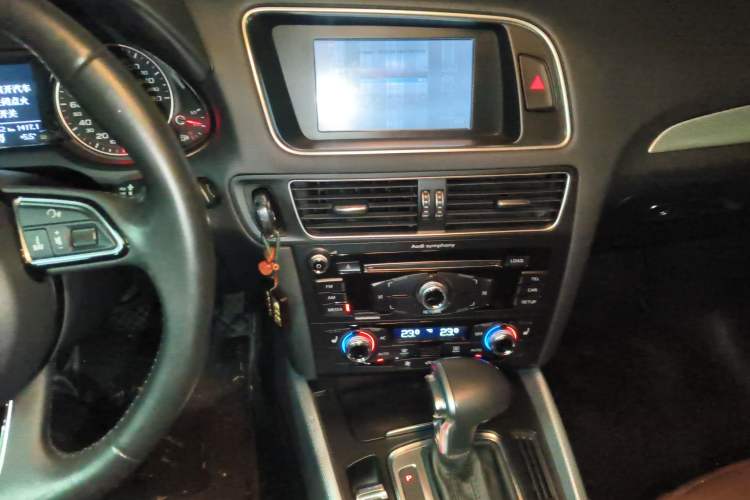 Used Audi Q5 2013 40 TFSI Technology Edition
