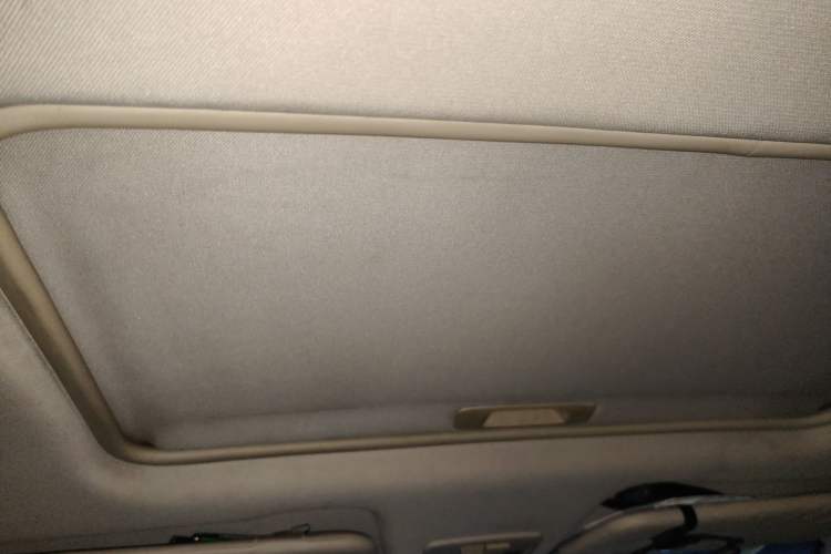 Used Baojun 560 2015 1.8L manual luxury version