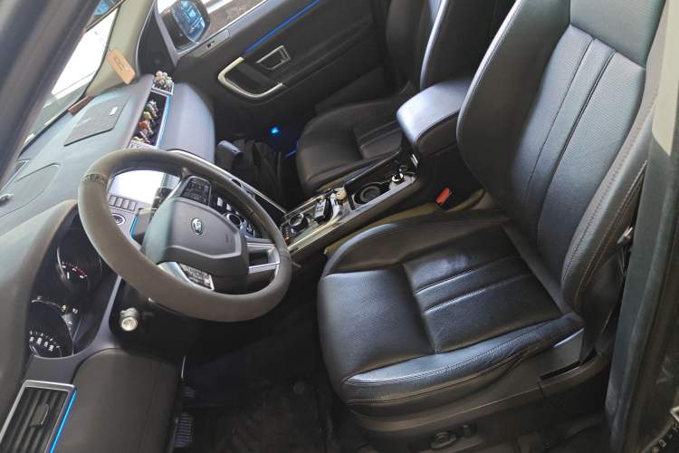 Used Land Rover Discovery Sport 2017 2.0T SE
