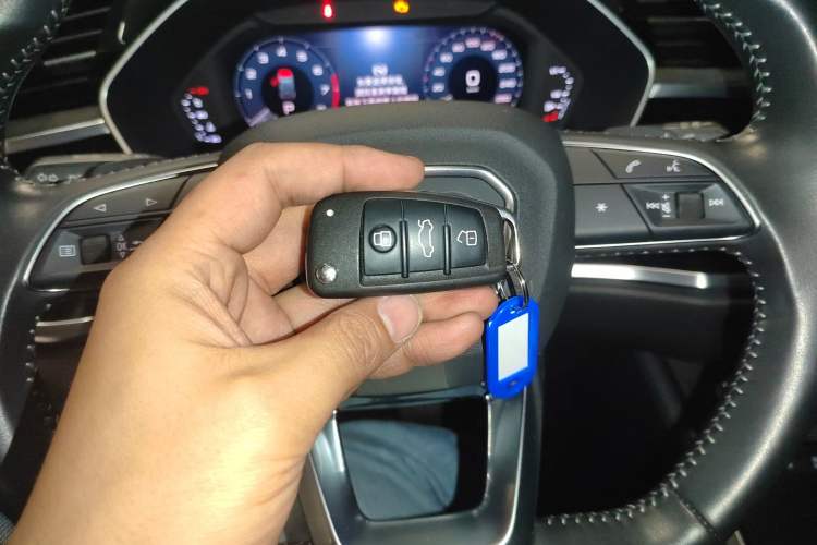 Used Audi Q3 2020 35 TFSI Fashion Dynamic Model Interior 1