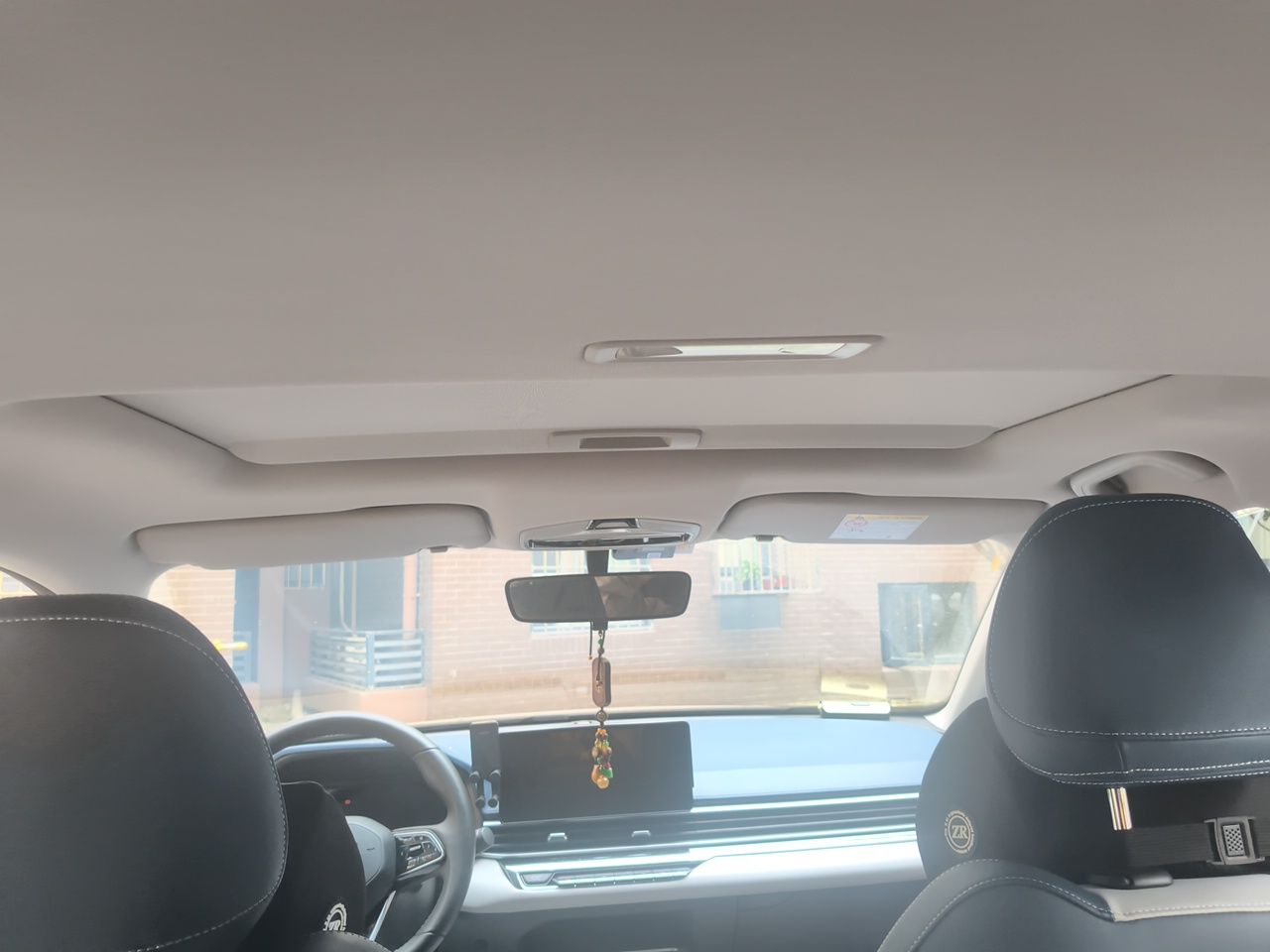 Geely Auto Emgrand 2022 4th Generation 1.5L CVT Flagship Model — снимка 18