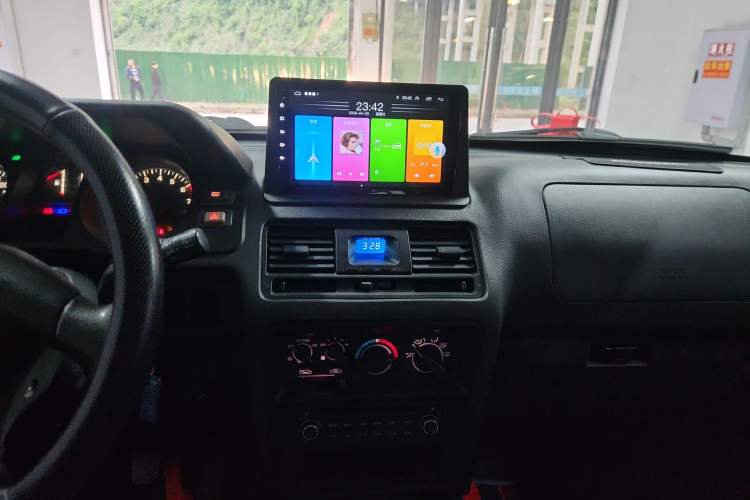 Used Leopaard Heijingang 2014 2.4L Manual 4x4