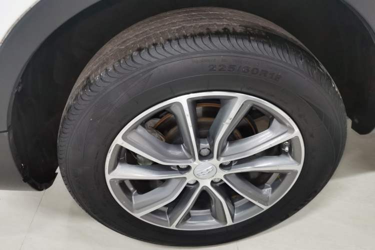 Used Geely Auto Emgrand X7 Sport 2020 1.8TD DCT Two-Wheel Drive Zhiya Model