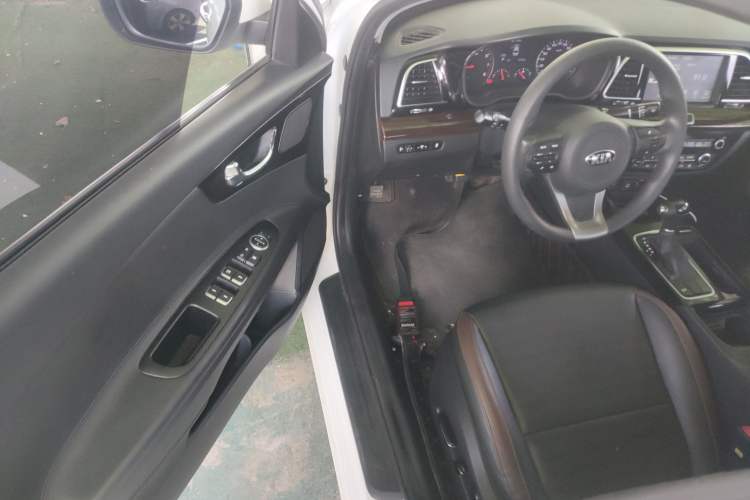 TDK.VehicleDetails.img