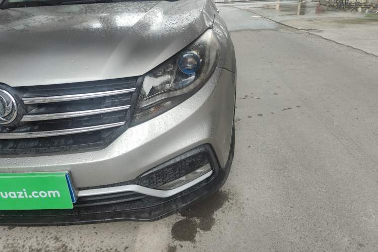 Used Dongfeng Fengon 580 2017 1.5T CVT Smart Style Model
