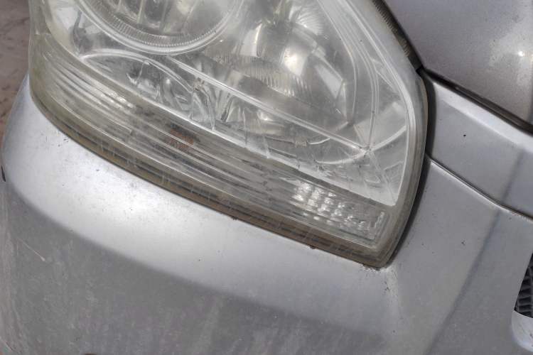 Used BAIC Weiwang 306 2011 1.3L base model 7 seats Right Front Headlight