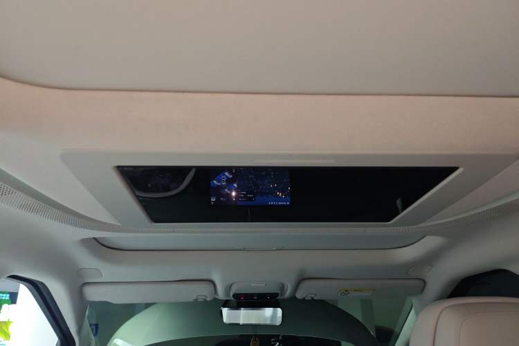 Used XPeng X9 2024 610 Long-Range Pro
