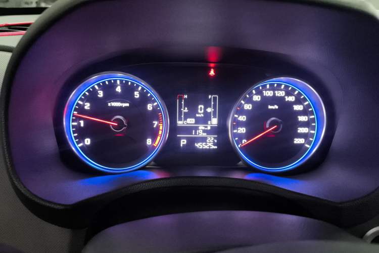 Used Hyundai ix25 2017 1.6L Automatic Smart Version Instrument Cluster