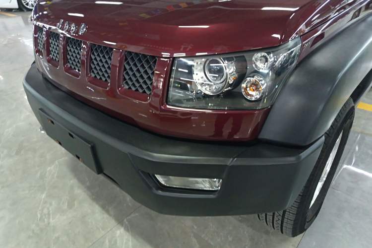 Used BAIC Off-Road BJ40 2014 2.4L Manual Cross-Country Edition