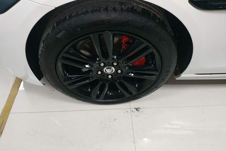 Used Jaguar XEL 2024 2.0T 250 PS R-DYNAMIC S Ebony Black Sport Edition