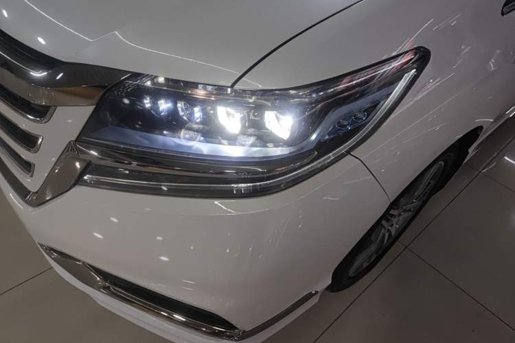 Used Honda Elysion 2019 2.0L Hybrid Comfort Edition
