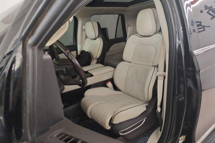 Used Lincoln Navigator 2019 3.5T Presidential Series China VI Standard