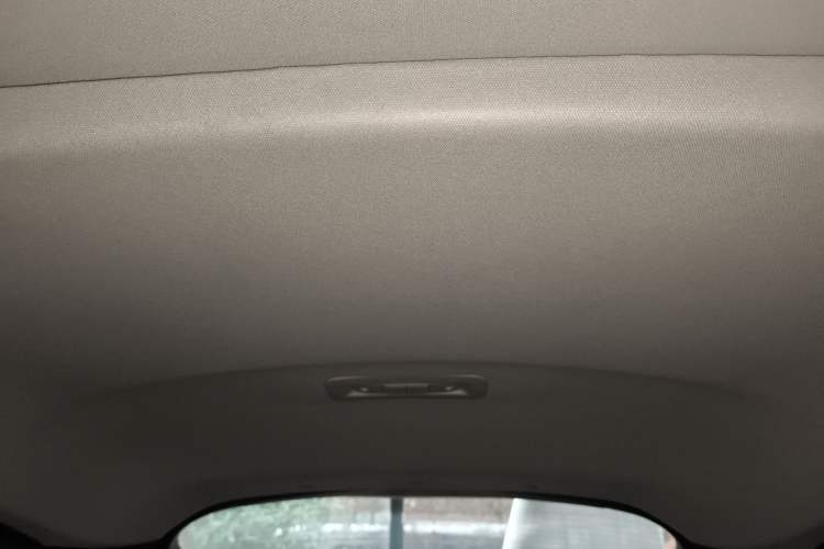 Used Toyota C-HR 2023 2.0L Smart Electric Hybrid Dual-Engine Comfort Version