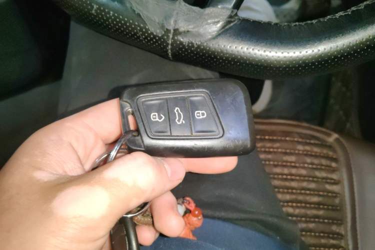 Used Volkswagen Passat 2020 330TSI Elite Edition China VI Vehicle Key