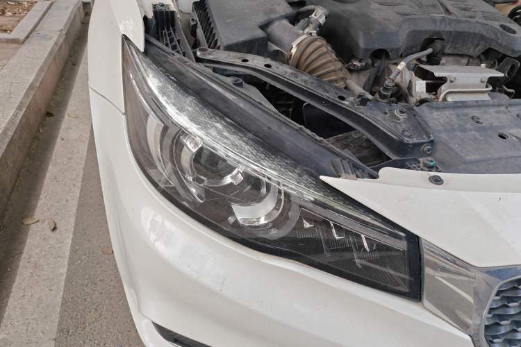 Used MG 6 2017 20T Manual Luxury Smart Connect Version China V Standard