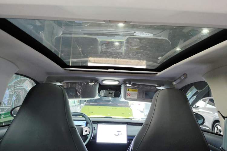 Used Chery New Energy Boundless Pro 2022 301km "Divine Beast" Version with Lithium Iron Phosphate Headliner