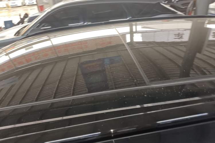 Used Lynk & Co 08 EM-P 2025 220 km All-Wheel-Drive Performance Halo
