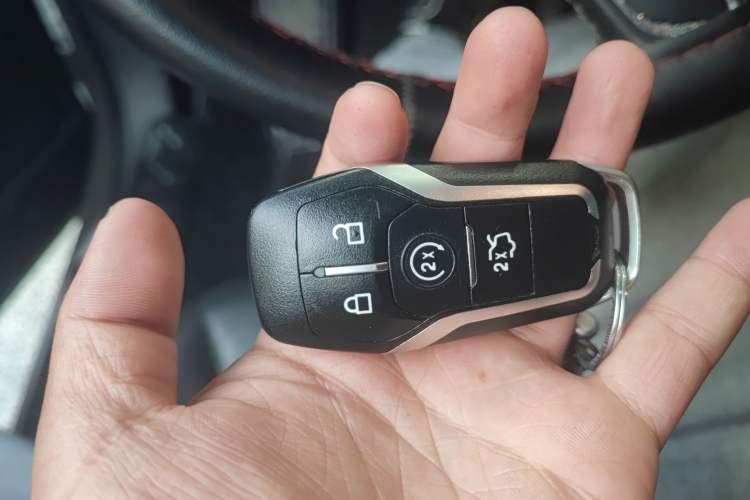 Used Ford Taurus 2016 EcoBoost 180 Luxury Model