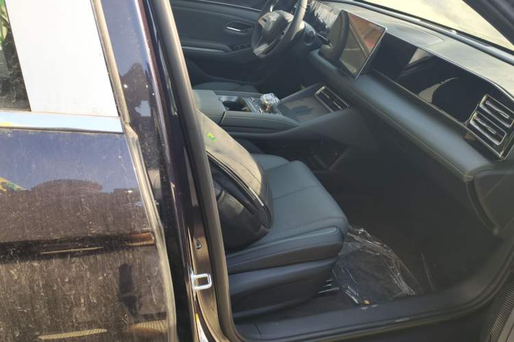 Used BYD Qin L 2024 DM-i 120KM Leading Model