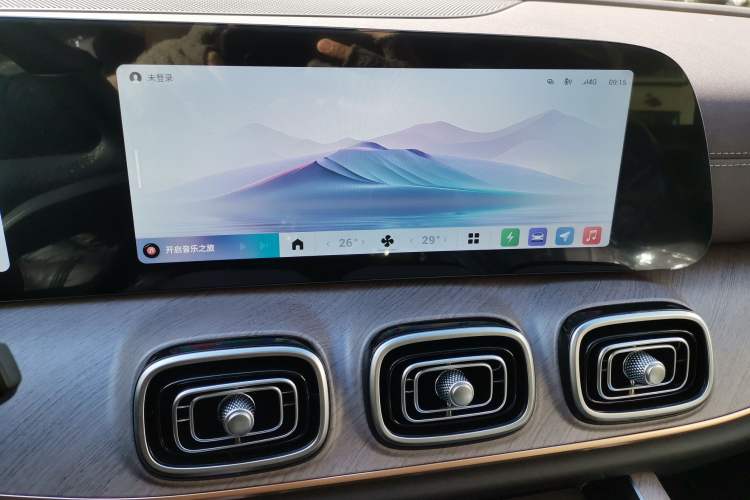 Used Chery Tiggo 9 C-DM 2025 1.5T 106KM Ultra-Enjoyment Version 5 Seats Lithium Iron Phosphate
