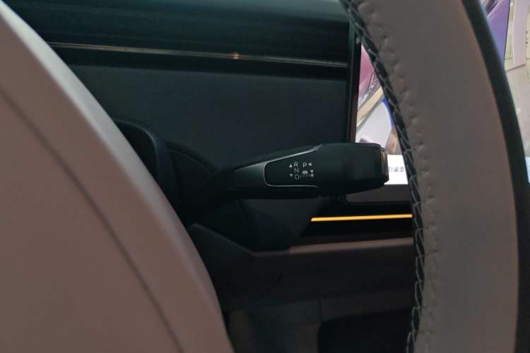 Used Hongqi Tiangong 06 2025 660 4x4 Smart Selection Edition Gear Lever