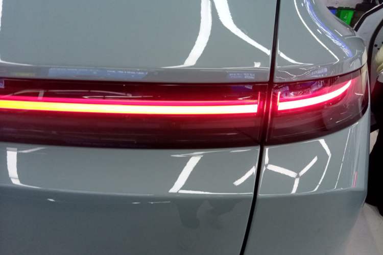 Used Li Auto L6 2025 Pro Smart Refresh Edition
