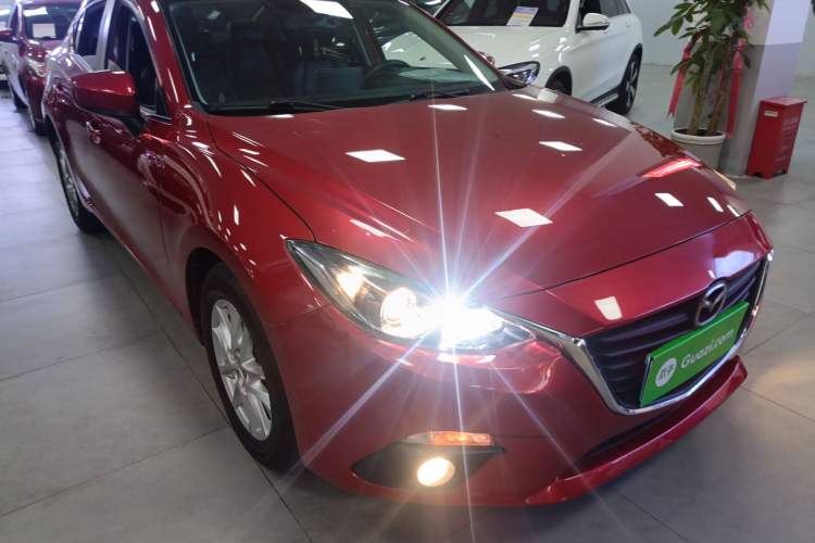 Used Mazda 3 Axela 2016 Sedan 1.5L Automatic Comfort Model Front Right 45 Deg