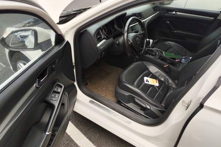 Used Volkswagen Lamando 2015 280TSI DSG Comfort Edition