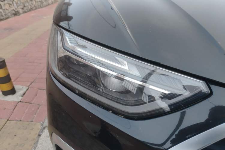 Used Audi Q5L 2021 40 TFSI Luxury Dynamic Edition Right Front Headlight