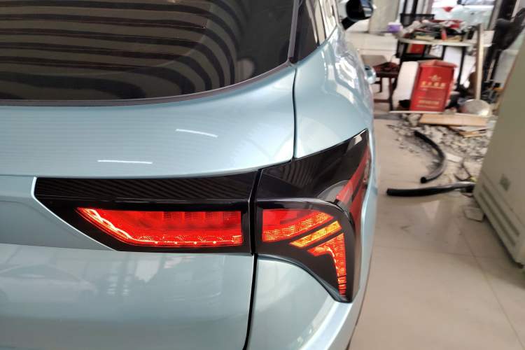 Used NETA V 2022 Long-Range Industry Custom Edition