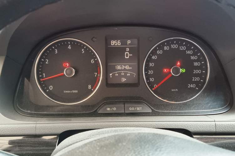 Used Volkswagen Gran Lavida 2013 1.4 TSI Automatic Comfort Model