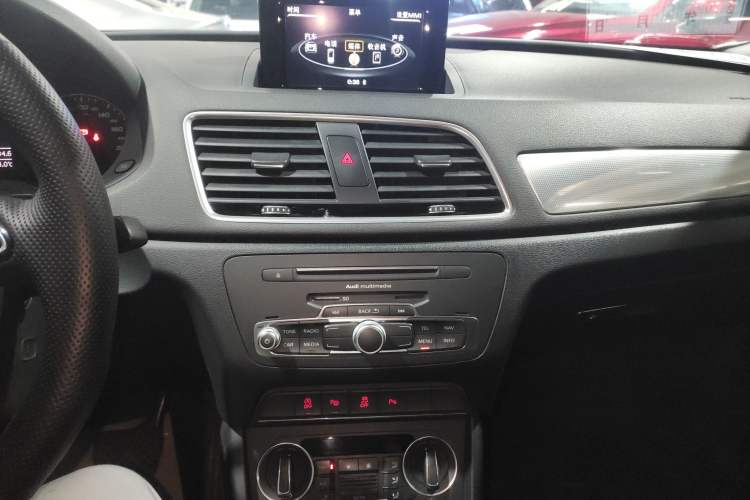 Used Audi Q3 2017 30 TFSI Fashion Model