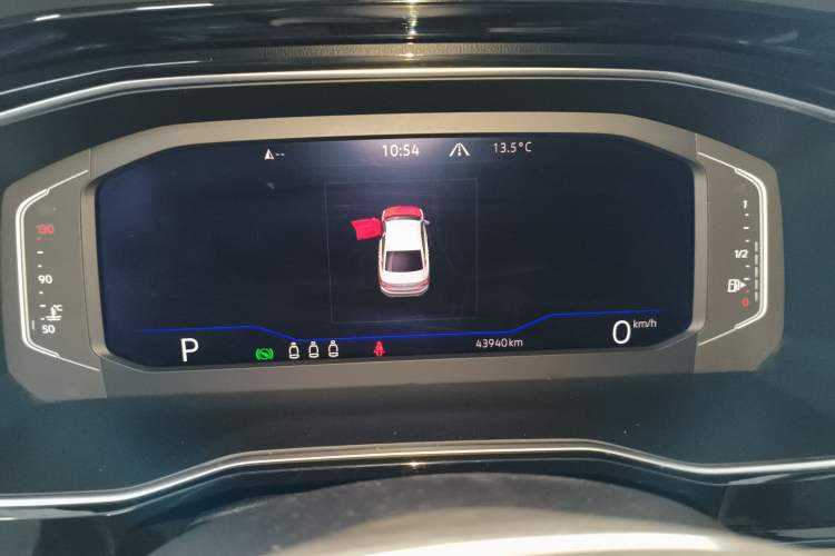 Used Volkswagen Sagitar 2022 280TSI DSG Excellence Edition Instrument Cluster