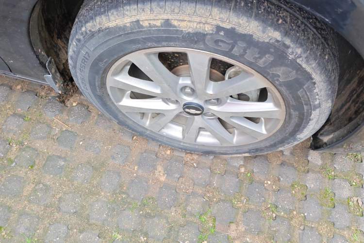 Used Chevrolet Malibu 2018 530T Automatic Luxury Edition Right Front Wheel Hub