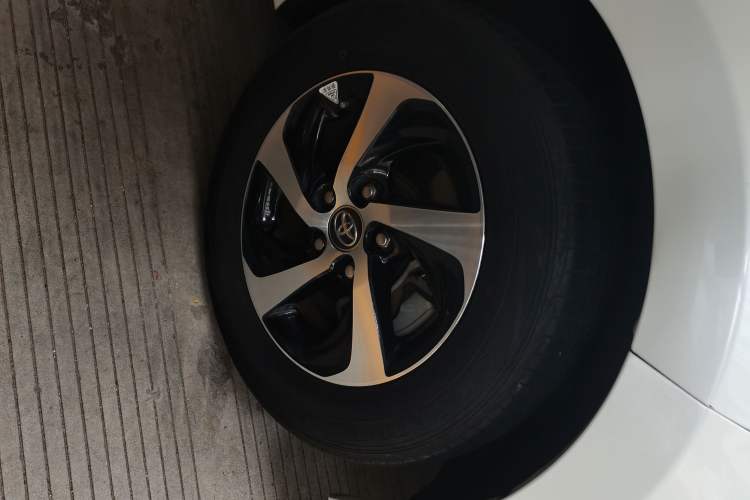 Used Toyota Levin 2017 Revised Version 185T CVT Elite Edition China VI Standard