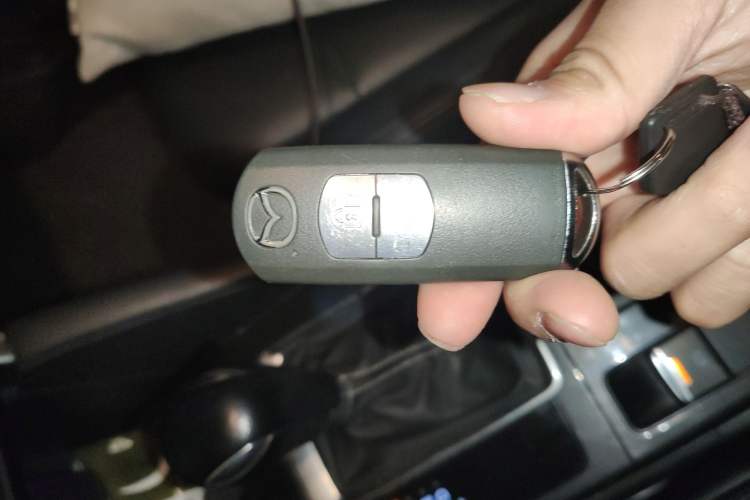 Used Mazda CX-5 2015 2.5L Automatic 4x4 Flagship Model
