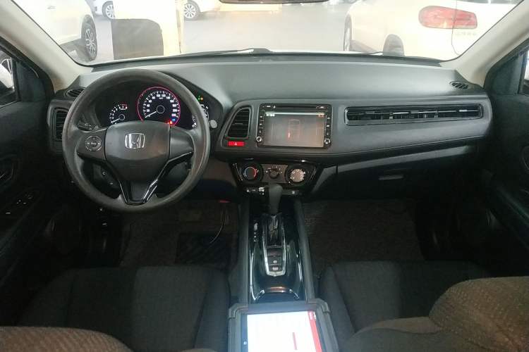 Used Honda Vezel 2015 1.5L CVT two-wheel drive Comfort trim