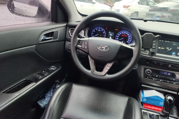 Used Hyundai Mistra 2016 1.8L Automatic Smart GLS
