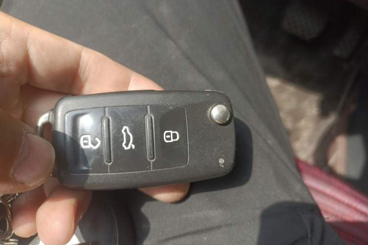 Used Volkswagen Polo 2016 1.4L Automatic Trendy Model Vehicle Key