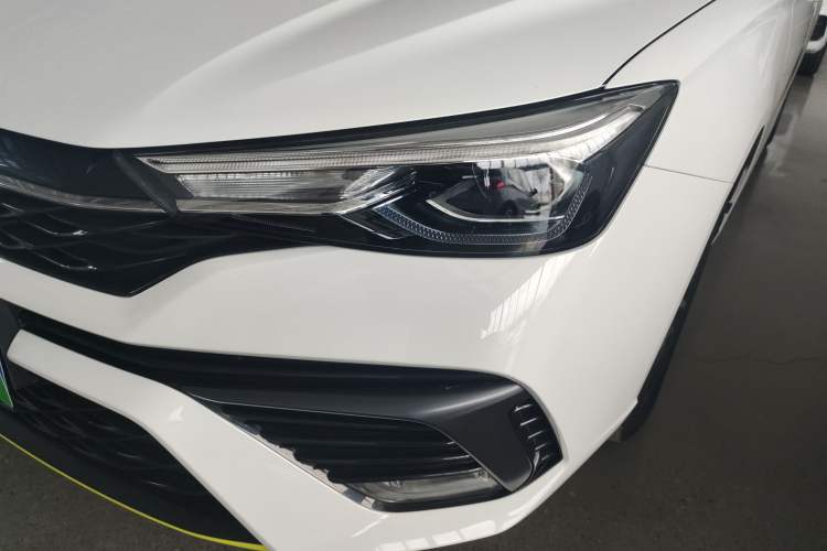 Used Roewe i5 2021 1.5L CVT Starry Edition
