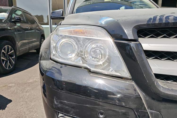 Used Mercedes-Benz GLK-Class 2011 GLK 300 4MATIC Dynamic Model