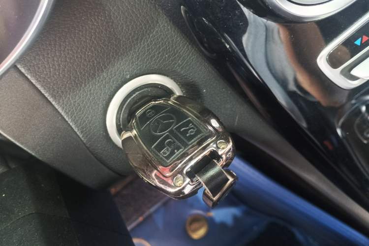 Used Mercedes-Benz C-Class 2017 C 200 4MATIC Coupe
