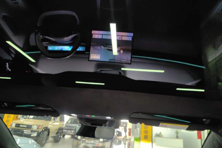 Used Lynk & Co Z10 2025 95 kWh 702 km All-Wheel Drive Intelligent Driving Ultra